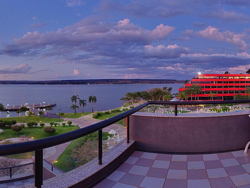 Guia Completo: Restaurantes Românticos em Brasília com Vista para o Lago