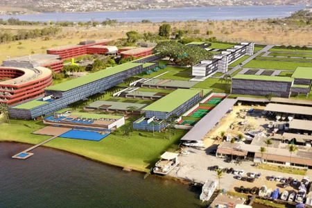 Passeios de Lancha no Lago Paranoá: Opções para Casais em Brasília