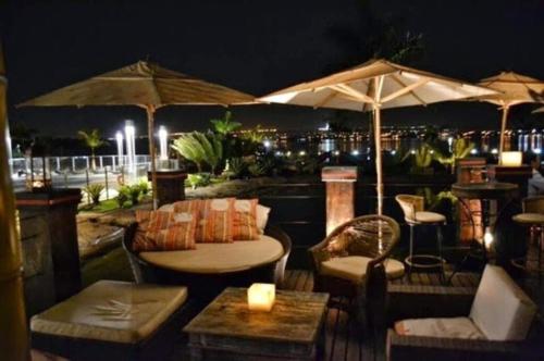 Explorando a Arquitetura de Niemeyer em Brasília: Além dos Hotéis