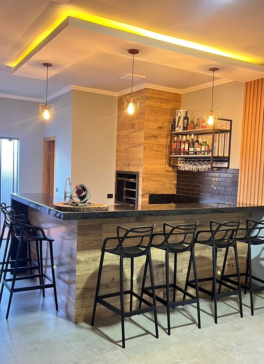 DIY: Como Criar uma Banqueta Personalizada para sua Cozinha