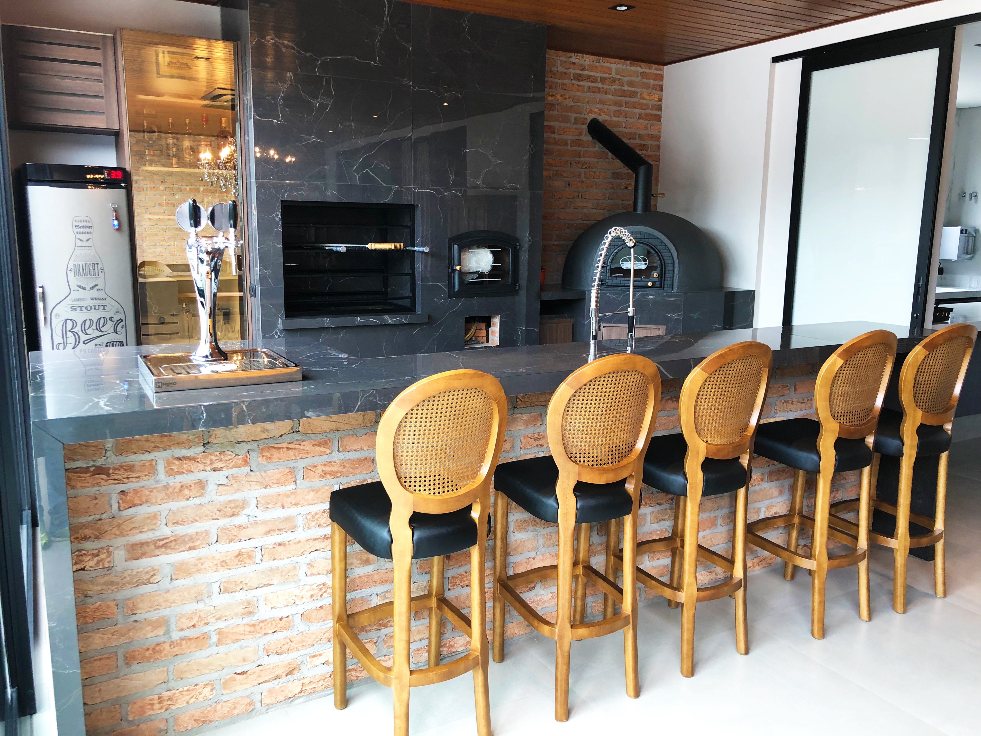 Como Limpar e Conservar Banquetas Estofadas