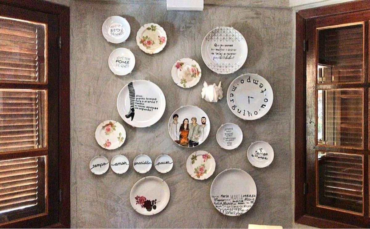 Guia Completo: Como Fixar Pratos na Parede Sem Danificar