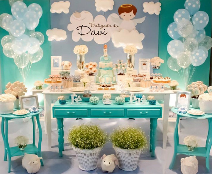 5 ideias de títulos:
1. Decoração de Batizado de Menino: Guia Completo de Estilos e Temas
2. Lembrancinhas de Batizado Criativas e Significativas para Meninos
3. Como Montar uma Mesa de Batizado Elegante para Menino
4. Paleta de Cores Perfeita para o Batizado do Seu Filho
5. Inspirações de Painéis e Arranjos para Batizado Masculino