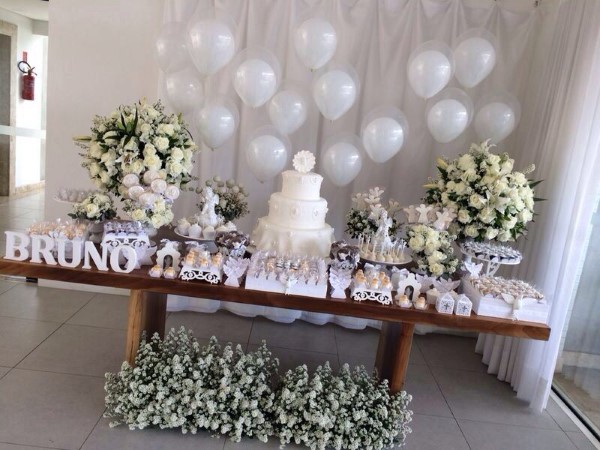 ideias de decoração para batizado simples