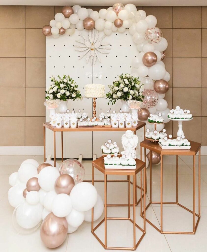 ideias de decoração para batizado simples