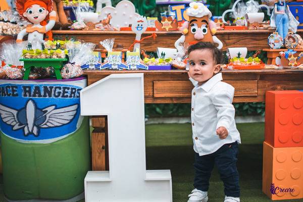 Decoração Minimalista para Festa de 1 Ano: Guia Completo