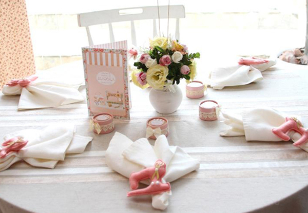 Guia Completo de Decoração DIY para Casamentos