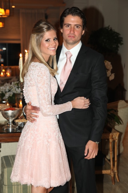 Guia de trajes masculinos para festas de noivado