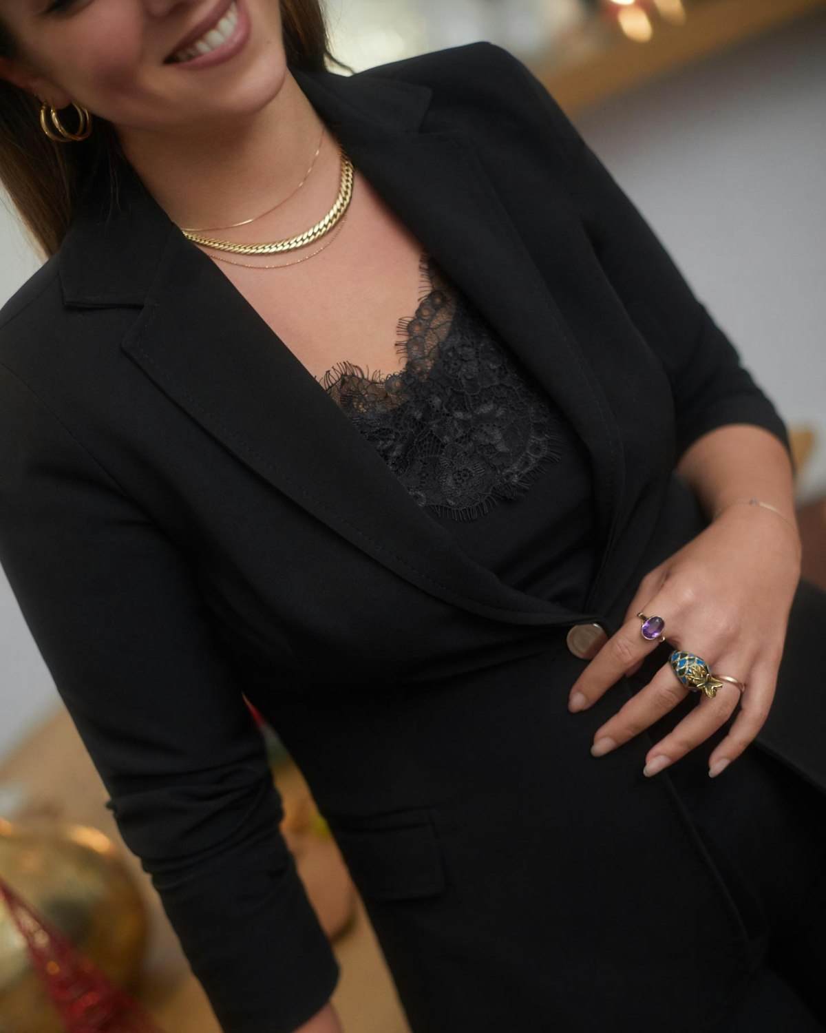 5 Dicas Essenciais para um Look de Noite Inesquecível
Como Montar o Look Perfeito para Cada Ocasião Noturna
Tendências de Moda para Arrasar na Saída à Noite
Guia Completo: Do Casual ao Sofisticado para sua Noite
Inspirações de Looks para Noite: Do Barzinho à Balada