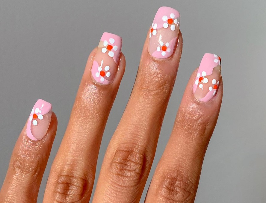 5 Técnicas de Unhas Florais para Iniciantes