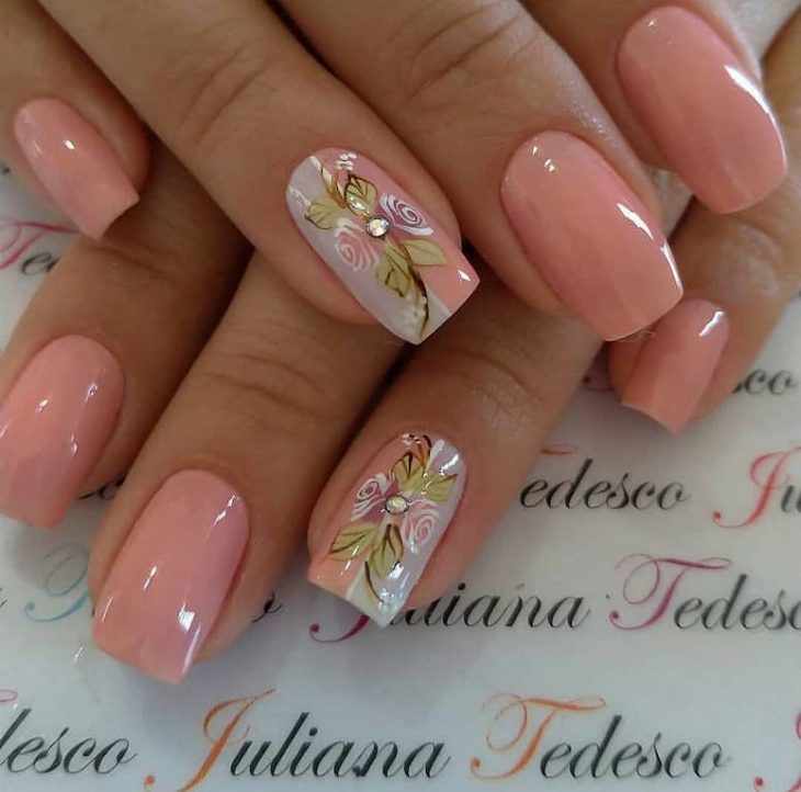 ideias de unhas decoradas com flores