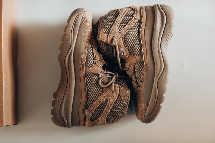 5 ideias de títulos:
1. O Impacto Oculto dos Sapatos na Saúde da Sua Casa.
2. Higienização de Calçados: Um Guia Prático para um Lar Mais Saudável.
3. Por Que o Hábito Japonês de Tirar Sapatos é Essencial para a Sua Casa.
4. Sapatos em Casa: Um Vetor de Bactérias e Toxinas que Você Precisa Eliminar.
5. Dicas Infalíveis para Manter Seus Sapatos Limpos na Entrada de Casa.