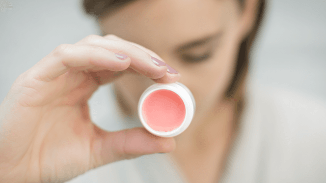 Protetor labial infantil: O que os pais precisam saber