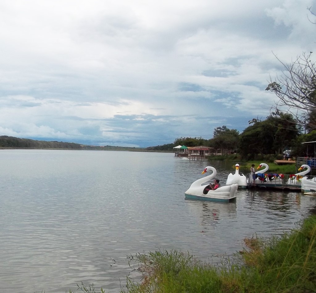 lagoa formosa goias lazer