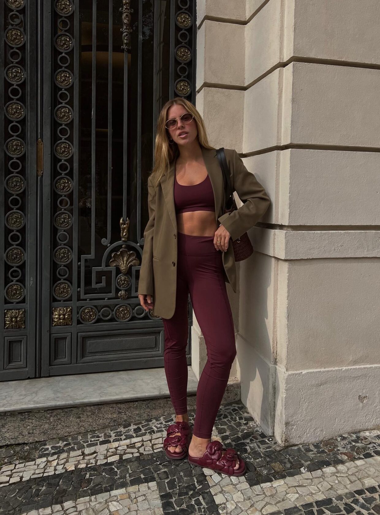 Como Escolher a Legging Perfeita para o Seu Tipo de Corpo