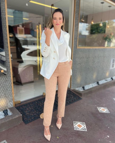 Guia completo de tecidos para roupas de inverno: Conforto e Elegância