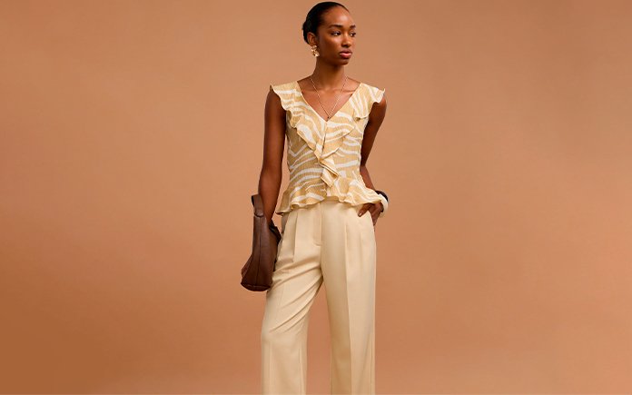 Como escolher o vestido midi perfeito para eventos religiosos