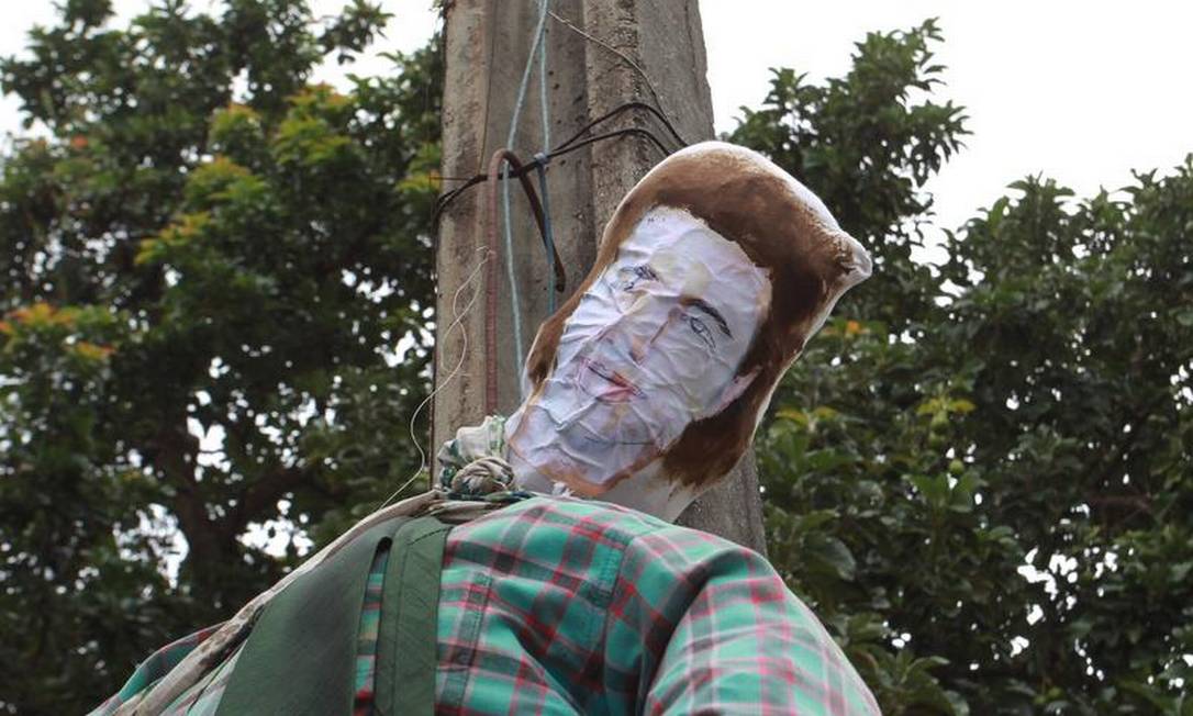 malhação do judas brasília