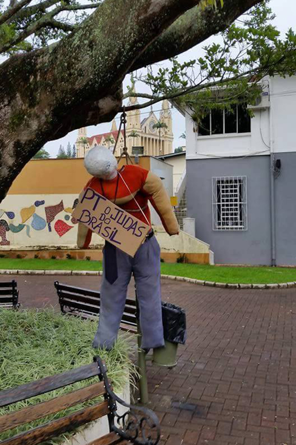 O Testamento do Judas: Humor e Crítica Social