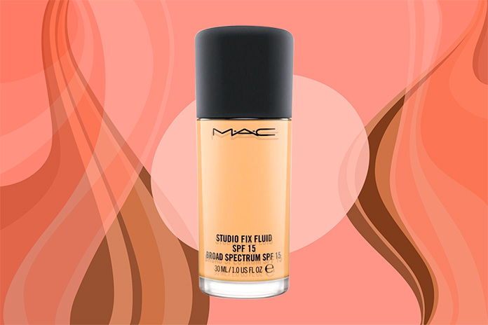 Dicas de maquiagem para pele oleosa: foco em bases e acabamento