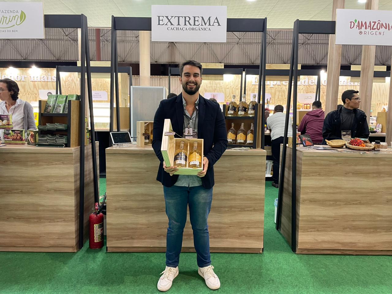 Feiras e Delivery
2. Descubra os Melhores Mercados de Orgânicos em Brasília
3. Feiras Orgânicas em Brasília: Onde Encontrar Produtos Frescos e Locais
4. Delivery de Orgânicos em Brasília: Receba Frescor em Casa
5. Dicas para Comprar Orgânicos em Brasília: Economia e Qualidade