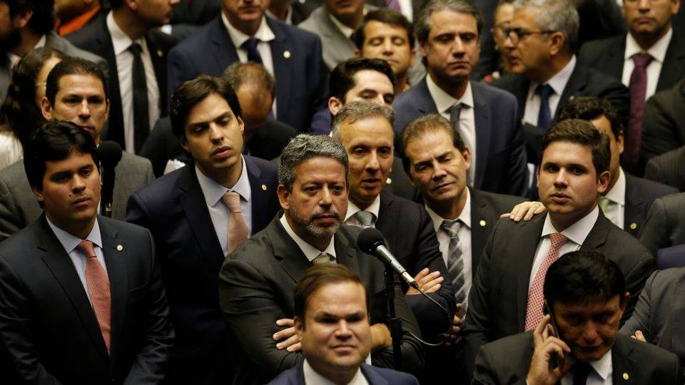 o que é o centrão na política brasileira