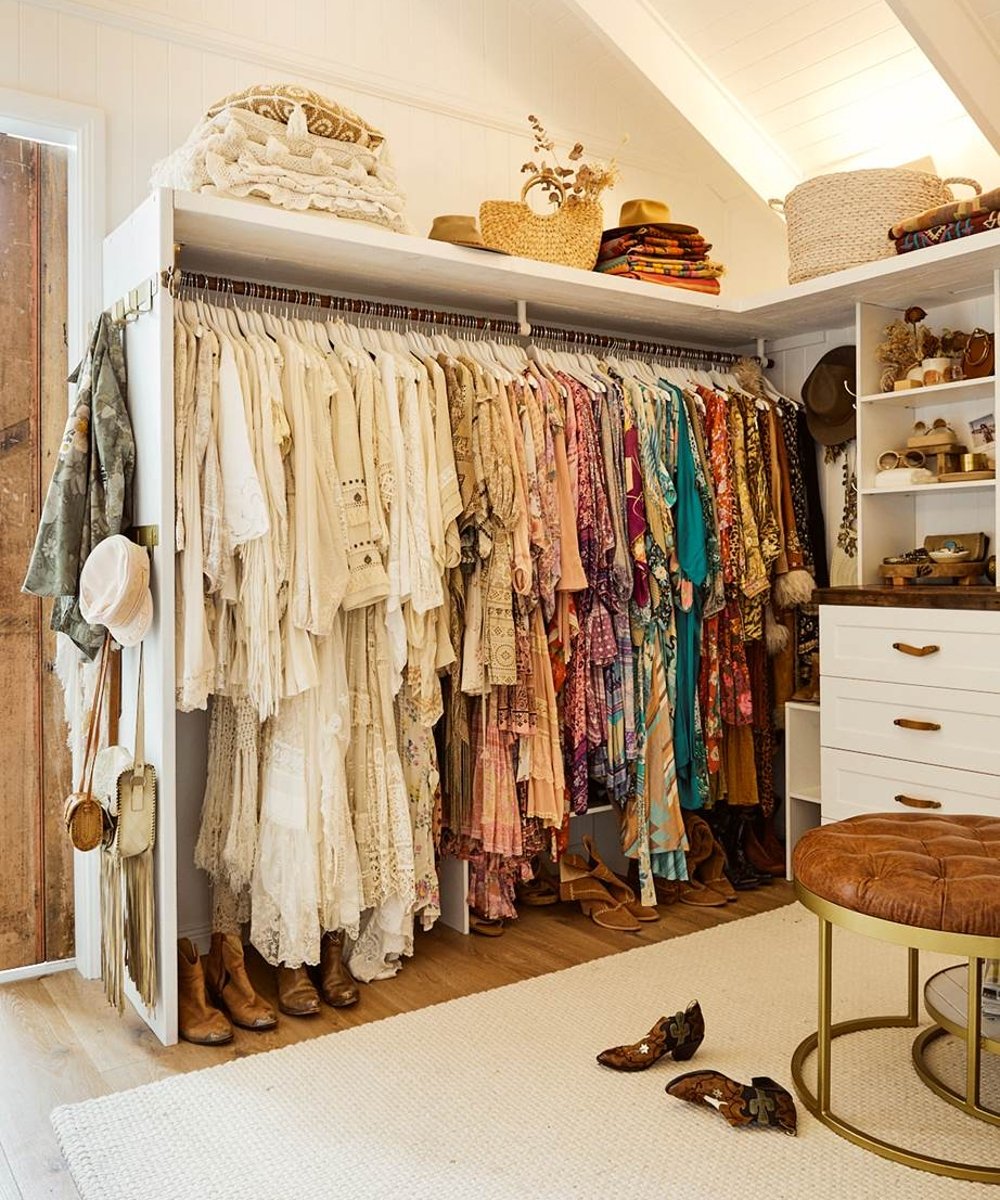 O que pendurar e o que dobrar: Guia definitivo