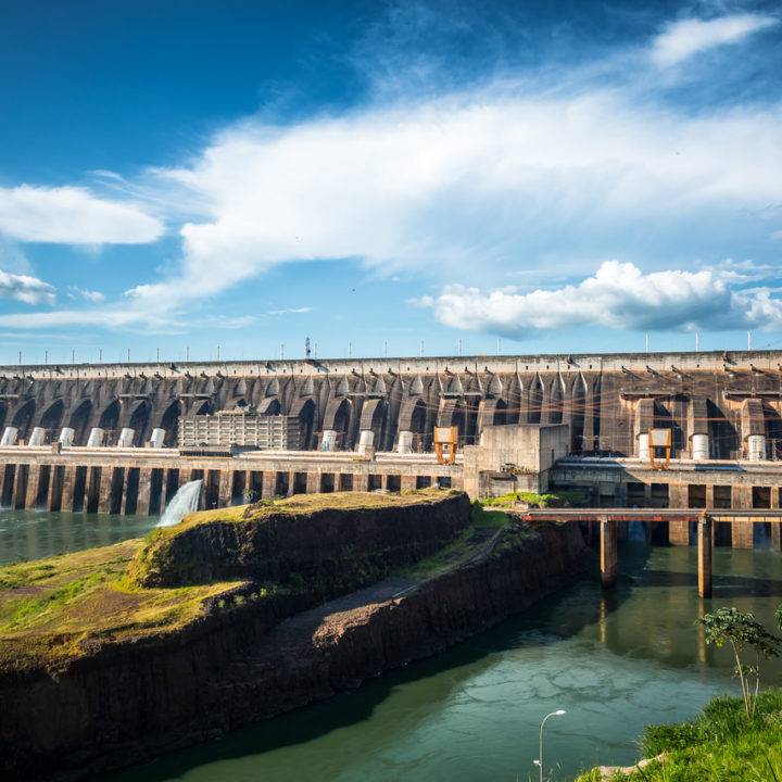 Guia Completo de Passeios na Itaipu Binacional: O Que Visitar e Como Chegar