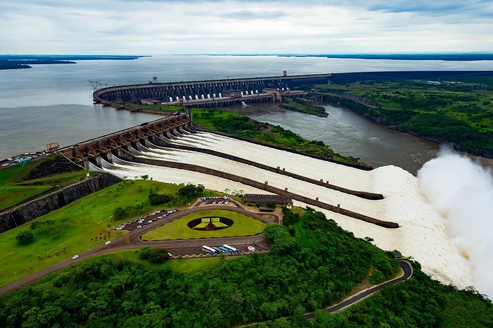 Como a Itaipu Binacional Contribui para a Sustentabilidade e o Meio Ambiente