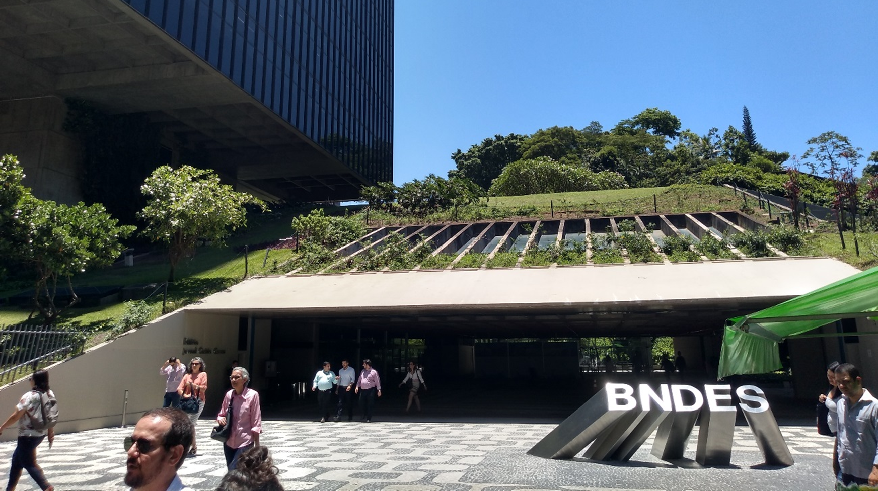 BNDES e Infraestrutura: Projetos que Transformam o Brasil