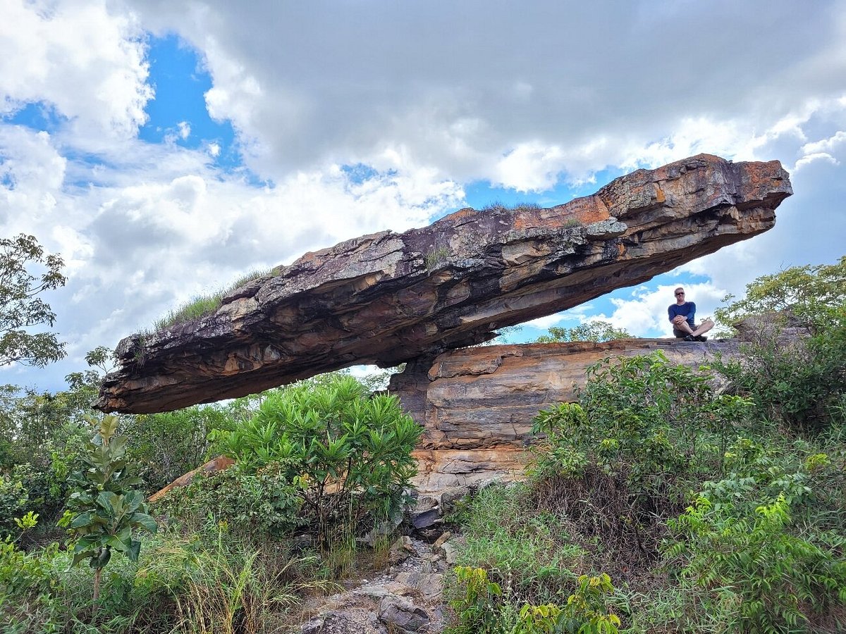 pedra chapéu de sol cristalina
