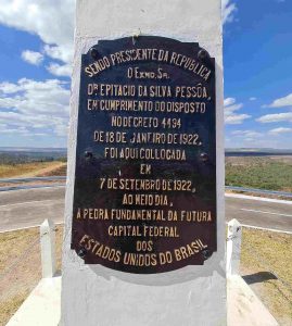 pedra fundamental de brasília planaltina
