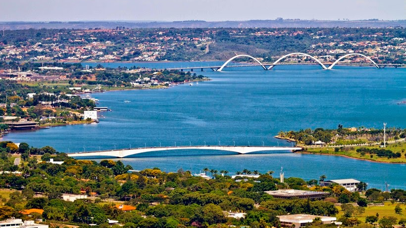 5 ideias de títulos:
1. Península dos Ministros: O Coração da Exclusividade em Brasília
2. Lazer e Natureza na Península dos Ministros: Um Oásis no Lago Sul
3. Segurança e Valorização: Por Que a Península dos Ministros é Única?
4. A Evolução da Península dos Ministros: Do Passado Histórico ao Presente Moderno
5. Investindo na Península dos Ministros: Um Guia para Imóveis de Alto Padrão
