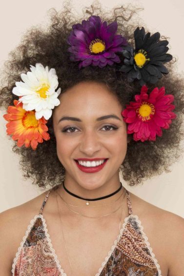 DIY: Crie seus próprios grampos com flores