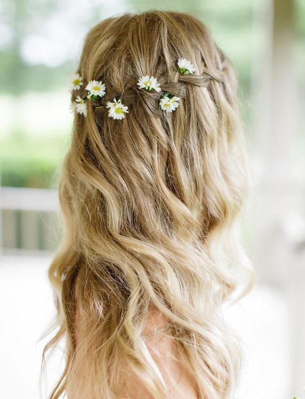 DIY: Crie seus próprios grampos com flores