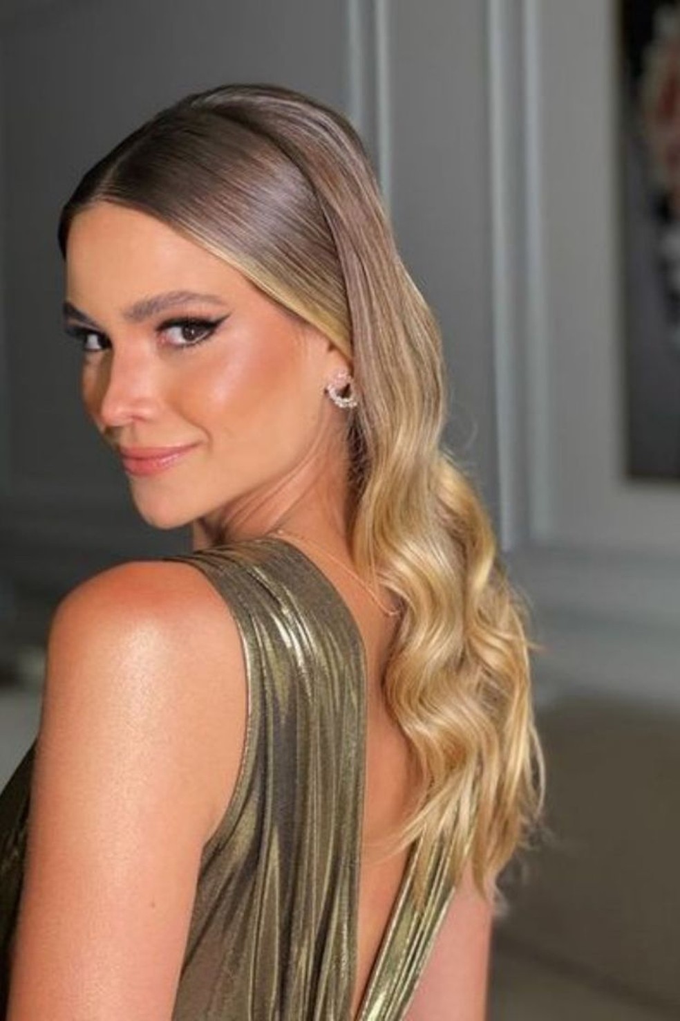 penteados para madrinha de casamento cabelo solto