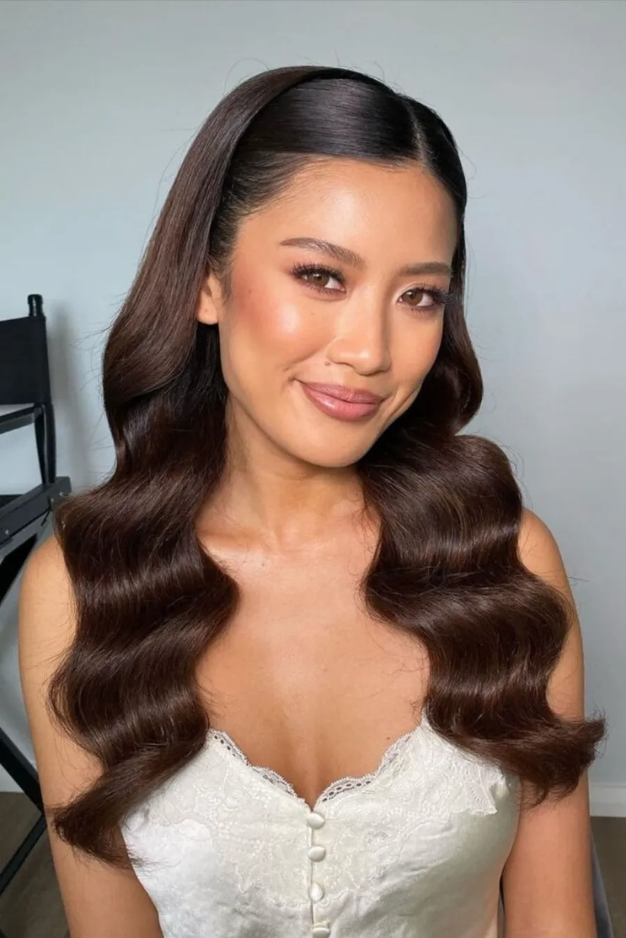 Como escolher o penteado ideal para o seu vestido