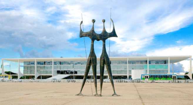 Descubra os segredos do Congresso Nacional com visitas guiadas gratuitas