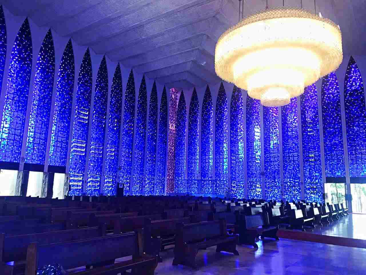 Guia Completo: Horários, Missas e Como Visitar o Santuário Dom Bosco em Brasília