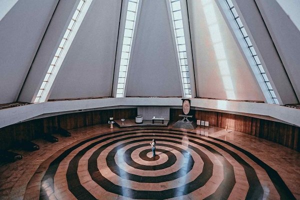 Como Chegar e o que Esperar da sua Visita ao Templo da Boa Vontade