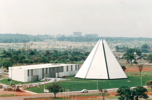 Templo da Boa Vontade: Um Oásis de Paz e Espiritualidade no Coração de Brasília