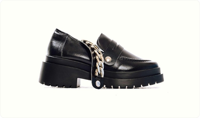 Dicas de estilo: como usar mocassim em looks de trabalho