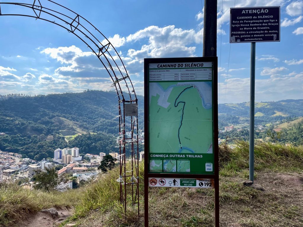 trilha da igrejinha brasília