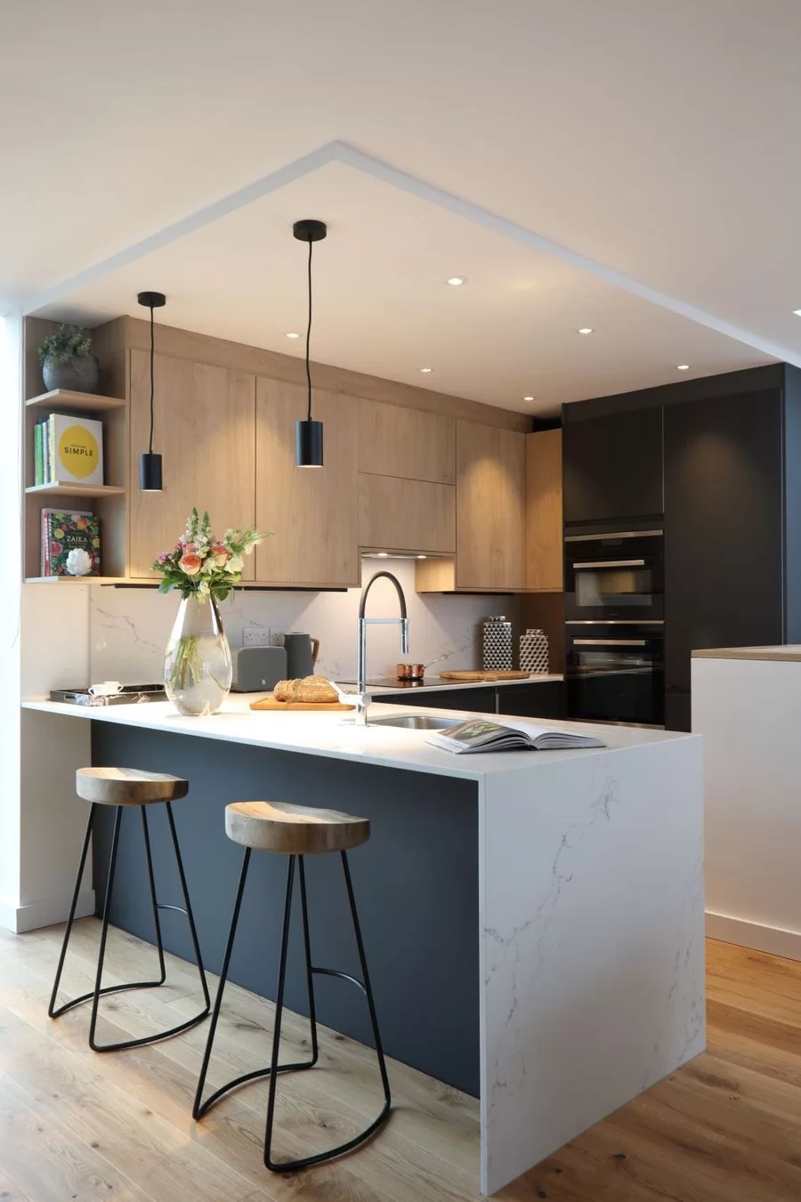 Dicas de Móveis e Tapetes Claros para Salas Aconchegantes