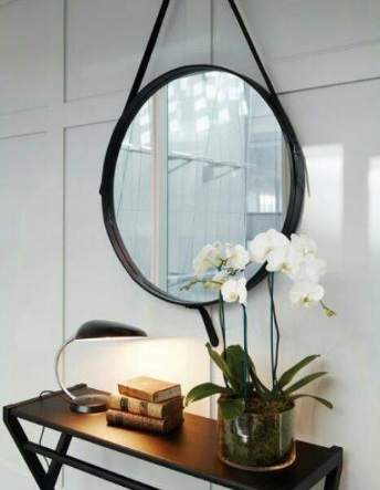 5 ideias de títulos:
1. Espelho Redondo: O Guia Completo para Transformar sua Decoração
2. Como Usar Espelhos Redondos em Cada Cômodo da Casa
3. Estilos de Espelhos Redondos: Do Industrial ao Clássico
4. Feng Shui e Espelhos Redondos: Atraindo Prosperidade e Harmonia
5. Onde Comprar Espelhos Redondos: Dicas e Melhores Opções