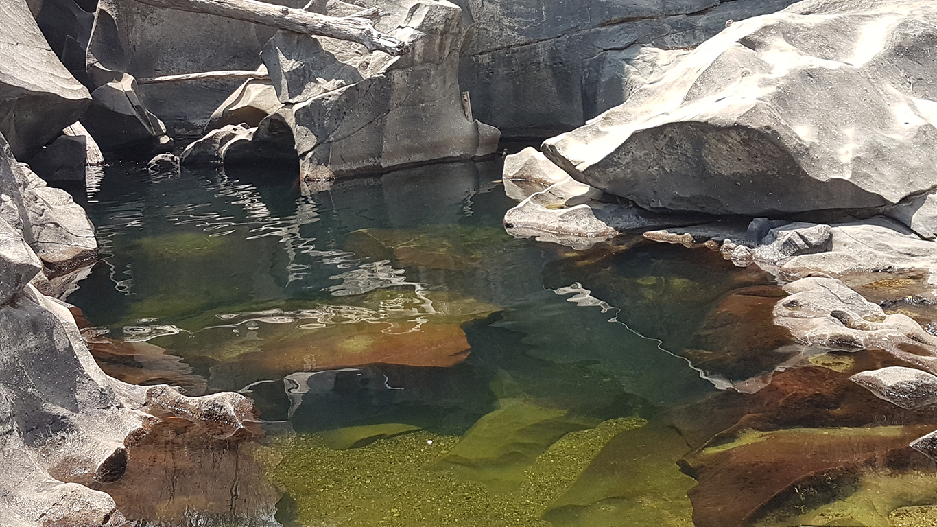 vale da lua chapada veadeiros entrada