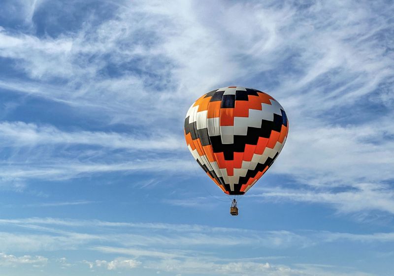 Como escolher a melhor operadora para seu voo de balão no Cerrado