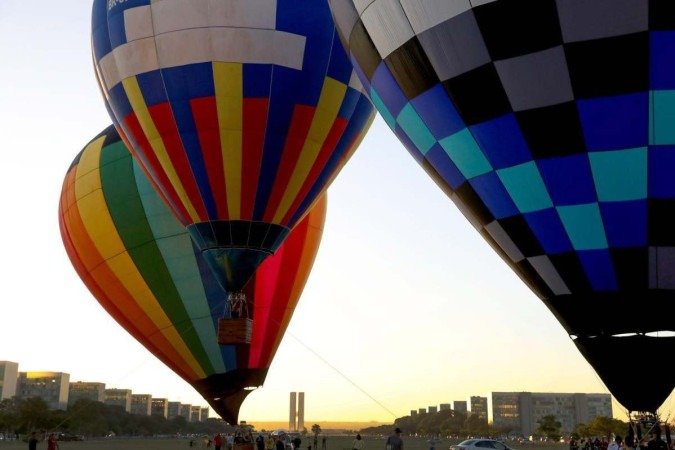 Voos de balão em Brasília: Vistas aéreas da capital e Lago Paranoá